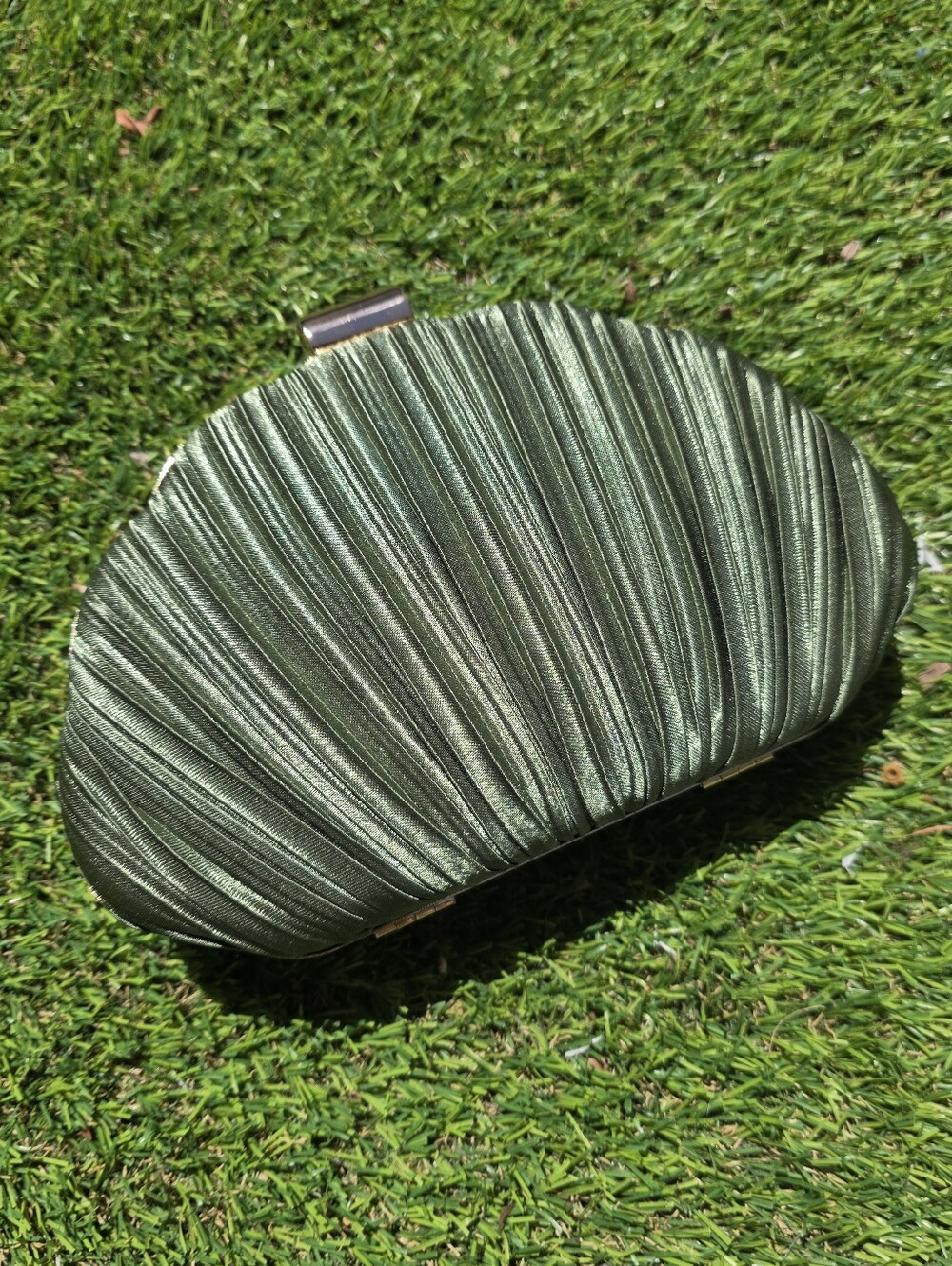 Elegant Women's Green Pleated Shell Clutch Sage Green